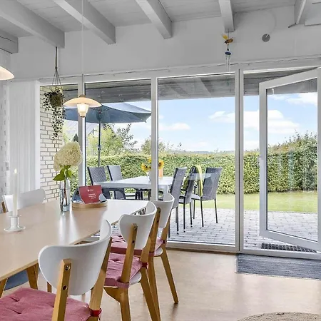 Feriehus Lf14127-roslev-kybehuse-127 *