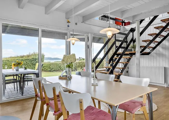 Дом отдыха Lf14127-roslev-kybehuse-127